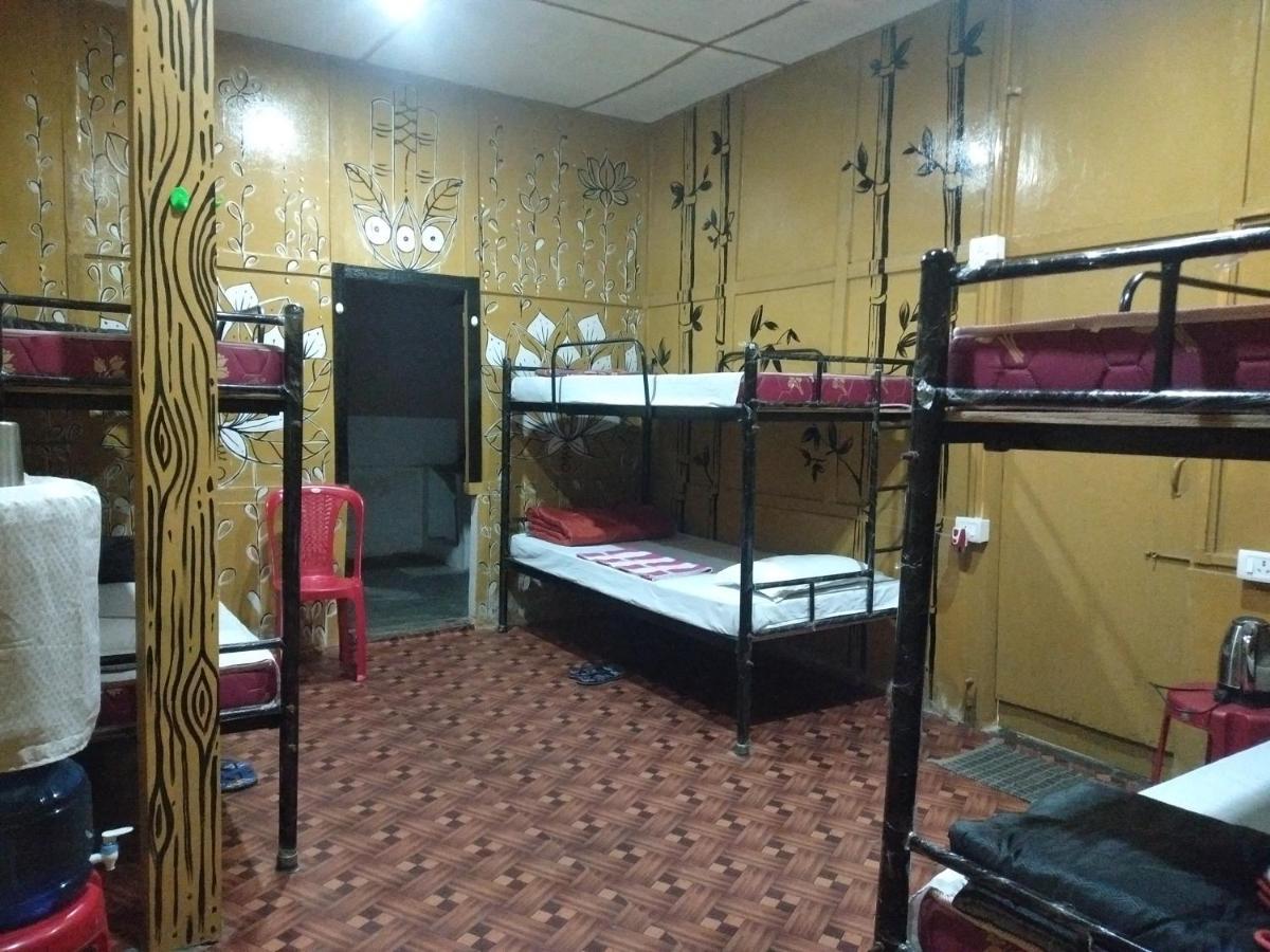 Backpackers'Haven Hostel Guwahati Buitenkant foto