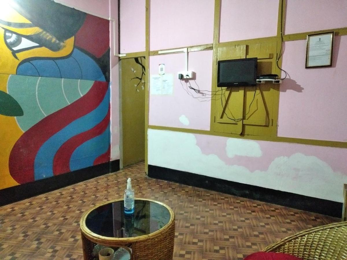 Backpackers'Haven Hostel Guwahati Buitenkant foto