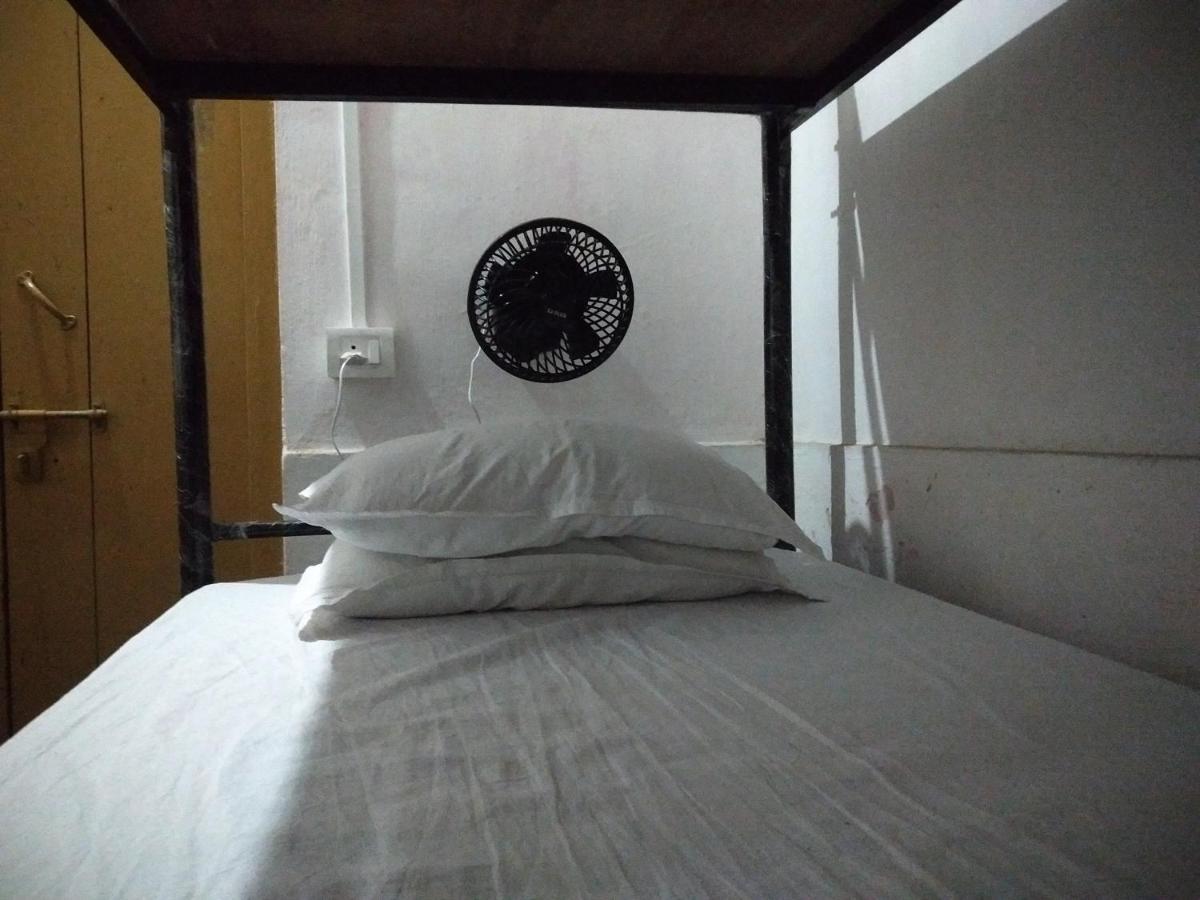 Backpackers'Haven Hostel Guwahati Buitenkant foto